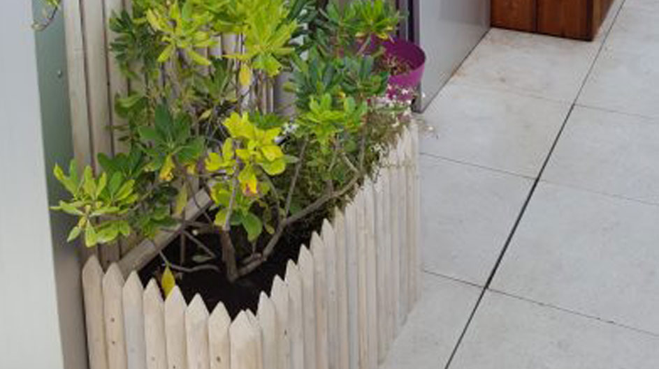 Jardinière pour décorer un balcon